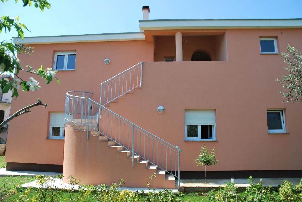 Apartments Luna Sukošan Quarto foto